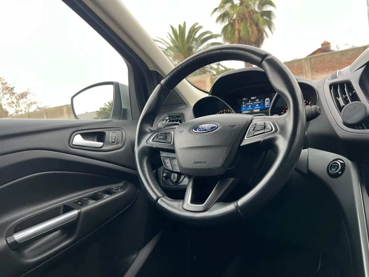 Ford Escape 2.5 Aut año 2019