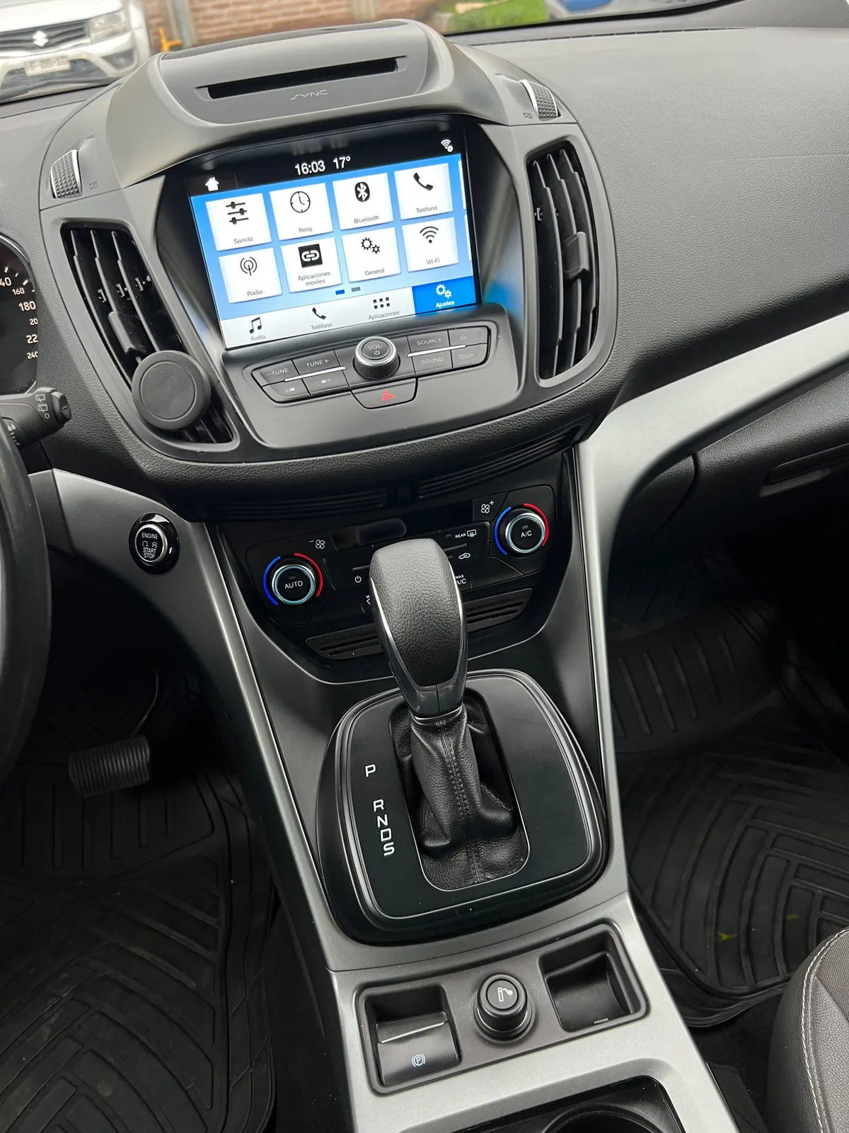 Ford Escape 2.5 Aut año 2019