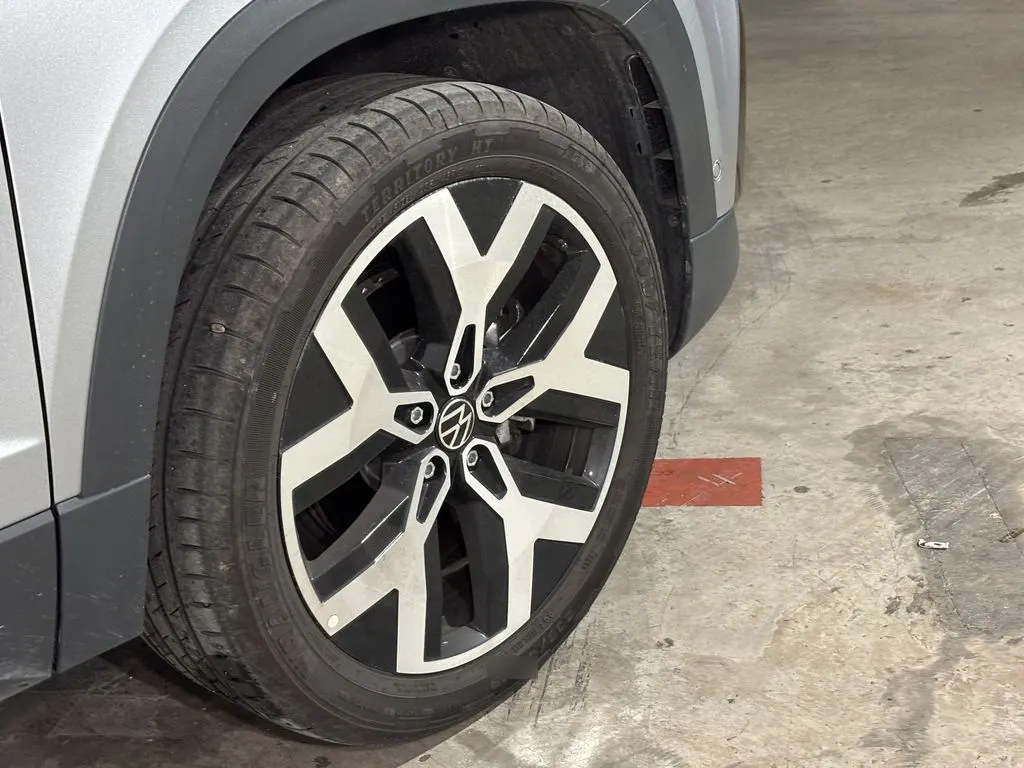 Volkswagen Taos 1.4 Tsi Highline At año 2026