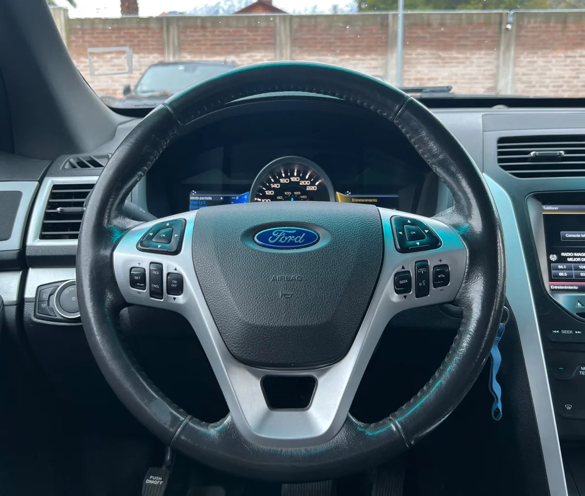 Ford Explorer 3.5 Xlt Auto 4wd año 2014