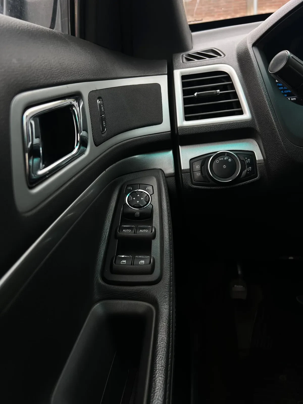 Ford Explorer 3.5 Xlt Auto 4wd año 2014