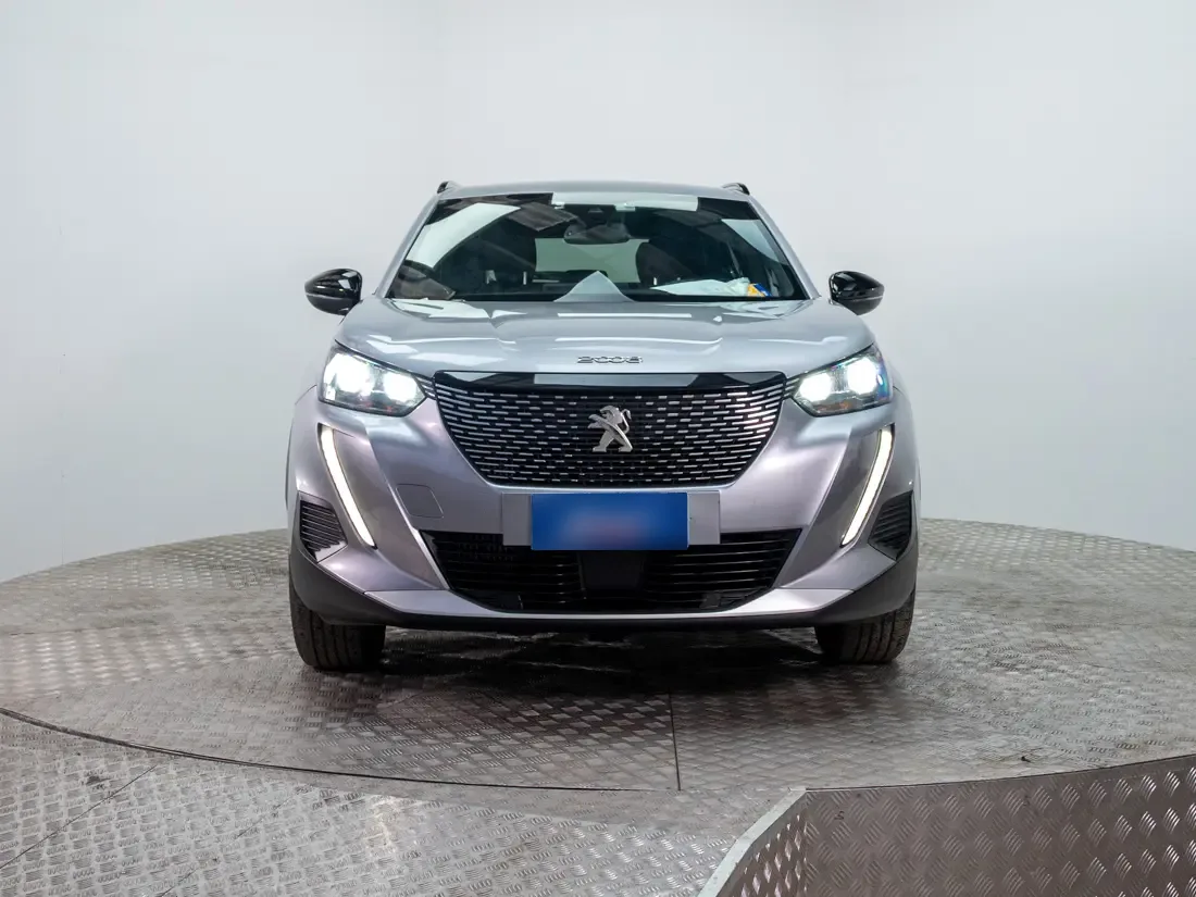 Peugeot 2008 1.2 Active Puretech 130 At año 2023