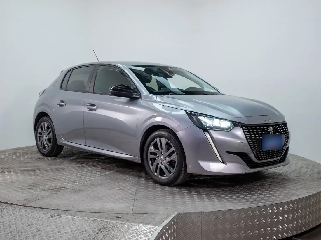 Peugeot 208 1.2 Active Pack Puretech 75 Mt año 2023