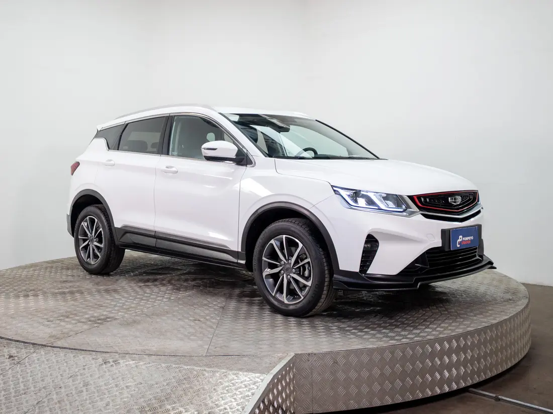 Geely Coolray 1.5 Comfort 7dct At año 2023