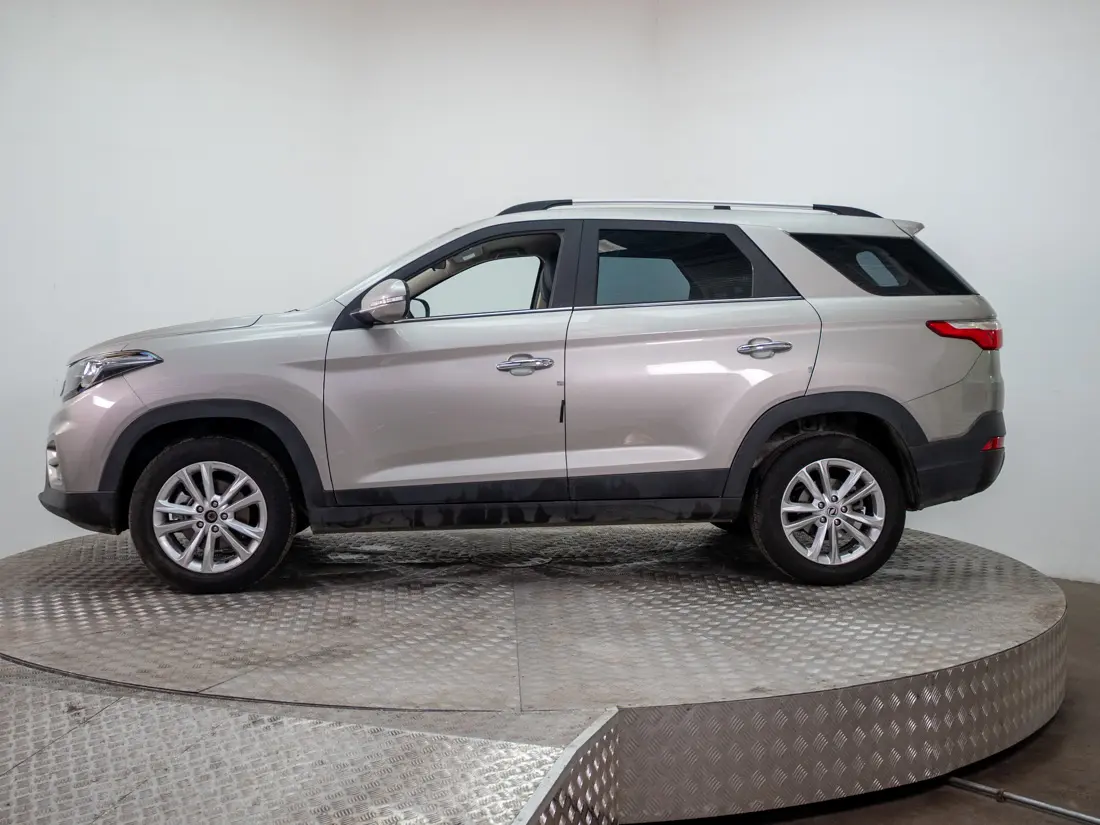 DFSK Suv 560 1.8 Comfort Mt año 2024