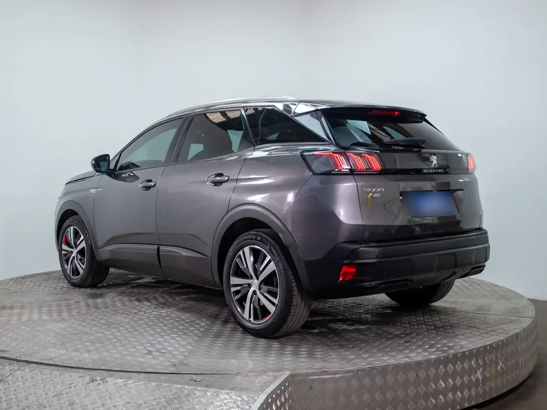 Peugeot 3008 1.2 Active Pack Puretech 130 Mt año 2022