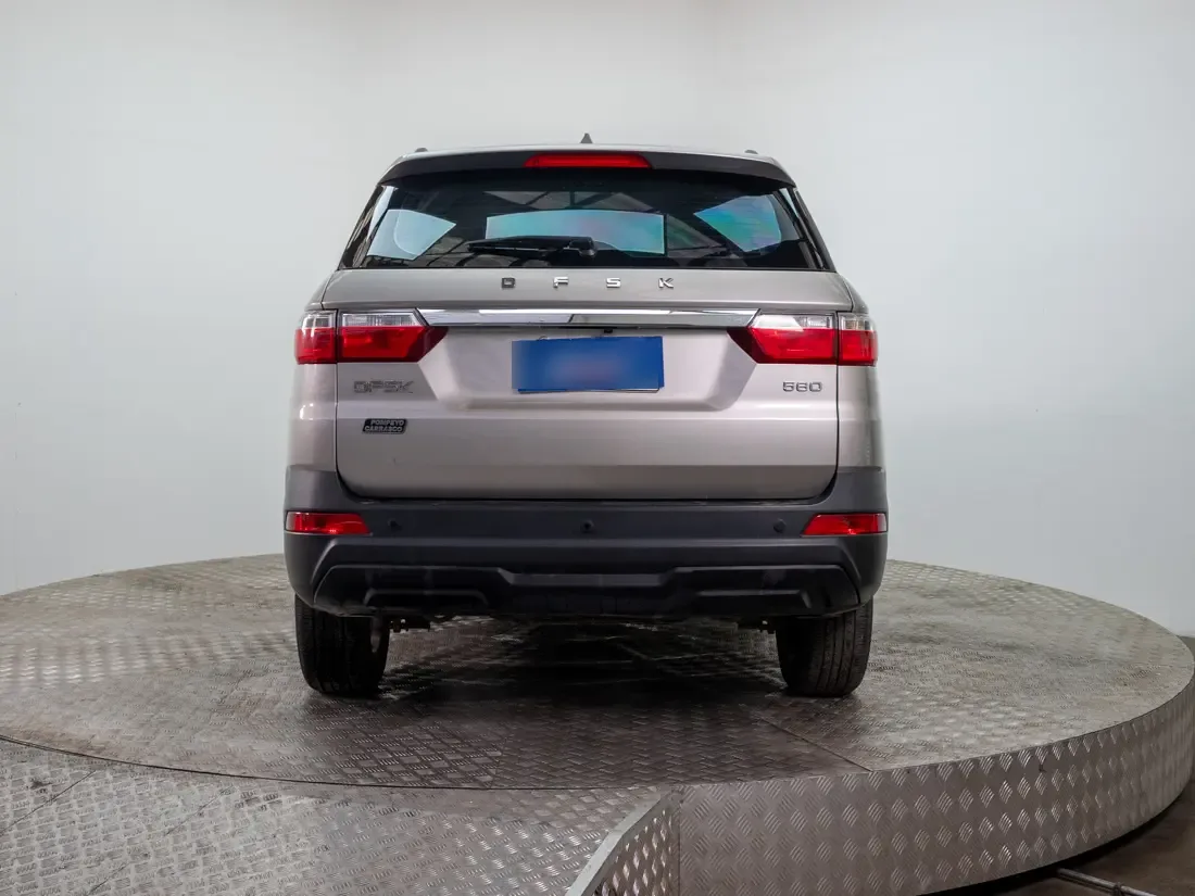 DFSK Suv 560 1.8 Comfort Mt año 2024