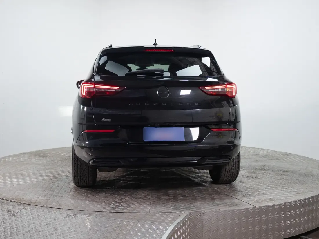 Opel Grandland 1.2t Gs Line Mt año 2024