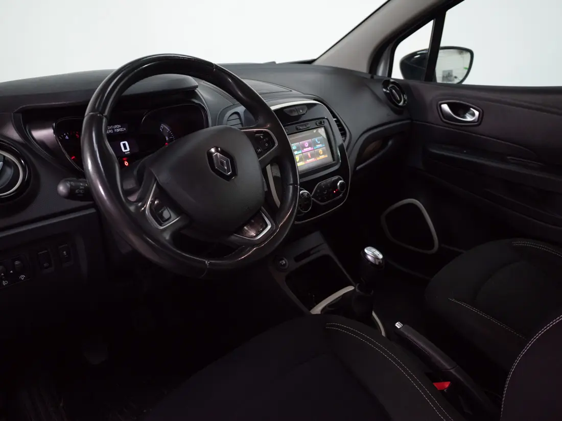 Renault Captur 1.5 Zen Mt Diesel año 2020