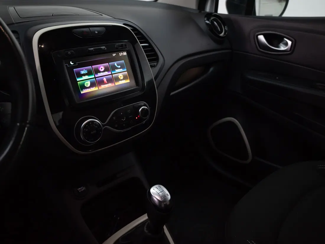 Renault Captur 1.5 Zen Mt Diesel año 2020