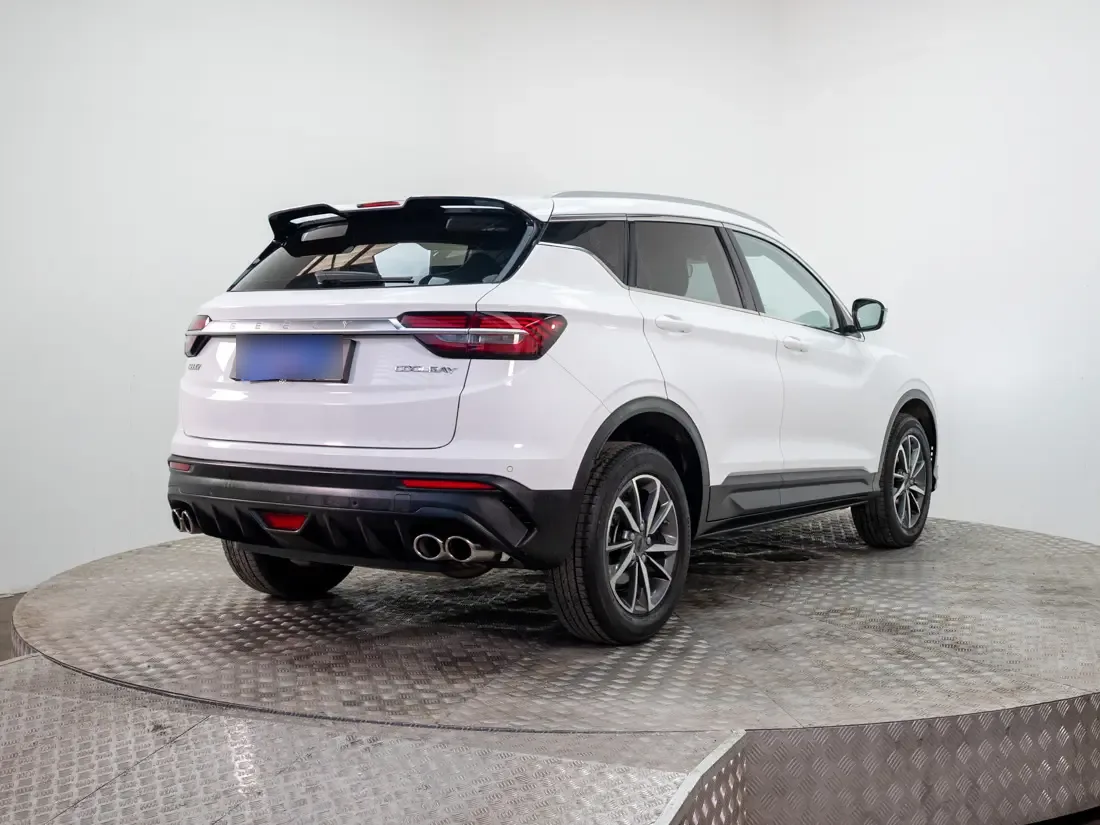 Geely Coolray 1.5 Comfort 7dct At año 2023