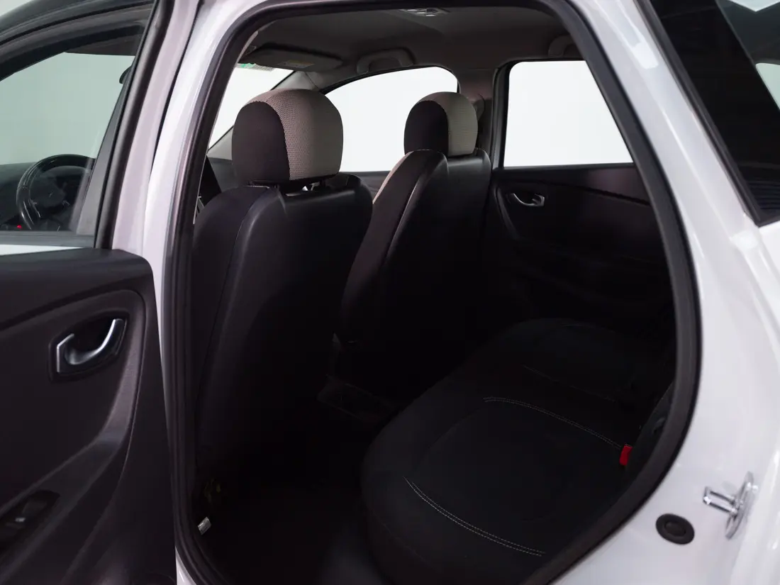 Renault Captur 1.5 Zen Mt Diesel año 2020