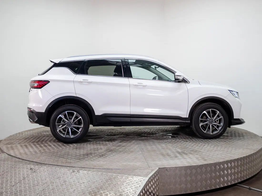 Geely Coolray 1.5 Comfort 7dct At año 2023