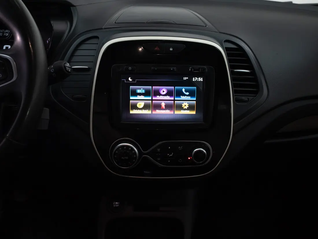 Renault Captur 1.5 Zen Mt Diesel año 2020