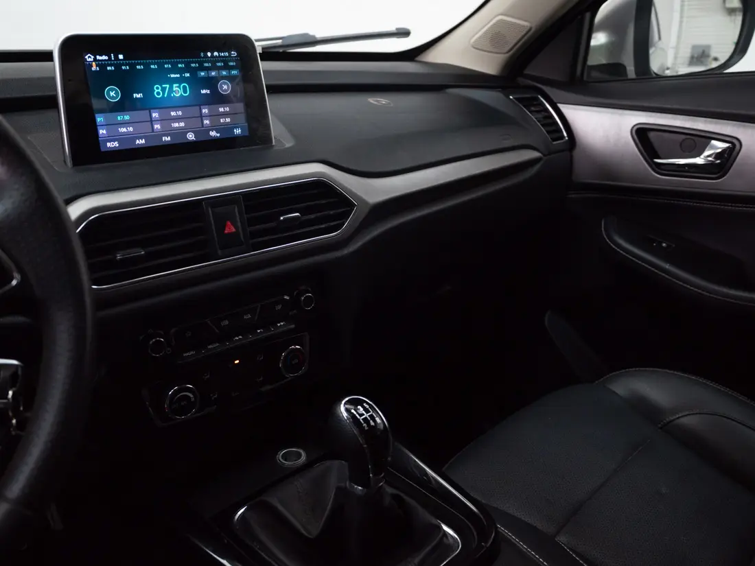 DFSK Suv 560 1.8 Comfort Mt año 2024