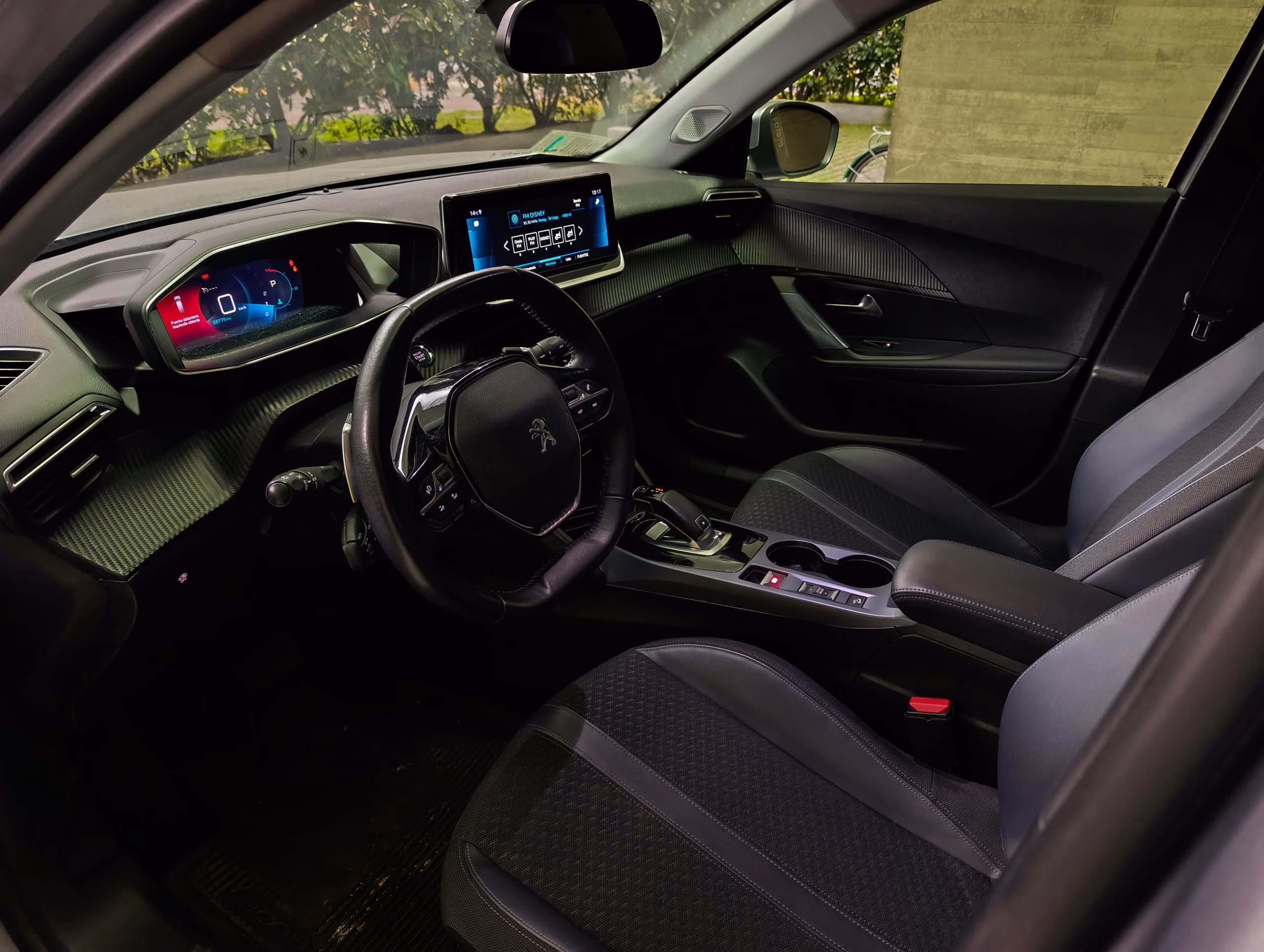 Peugeot 2008 Allure Puretech año 2021