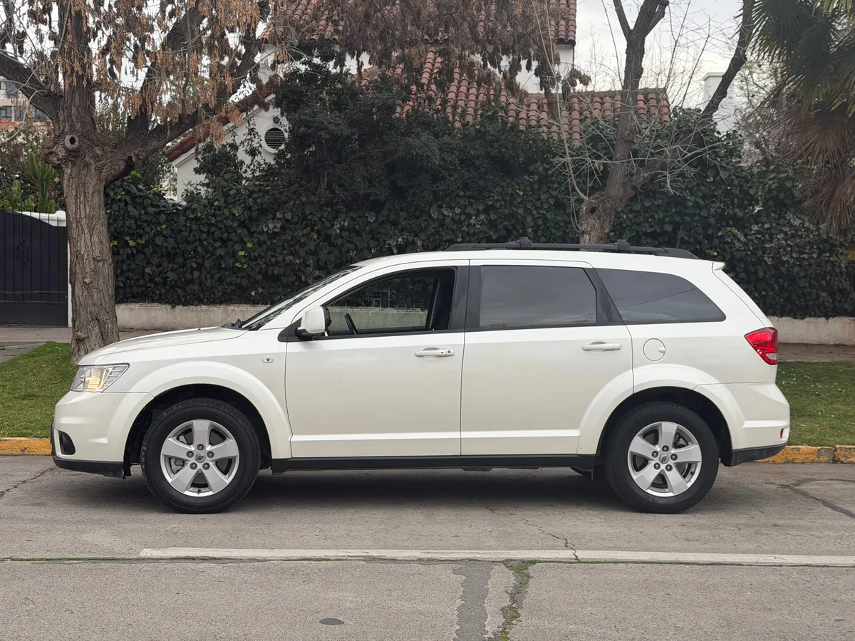 DODGE JOURNEY 2.4 Se At año 2019