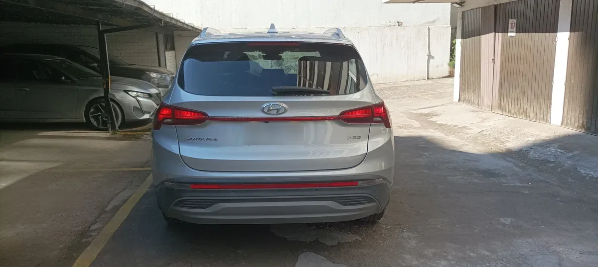 HYUNDAI SANTA FE 2.2 Crdi Plus Fl At Diesel año 2023