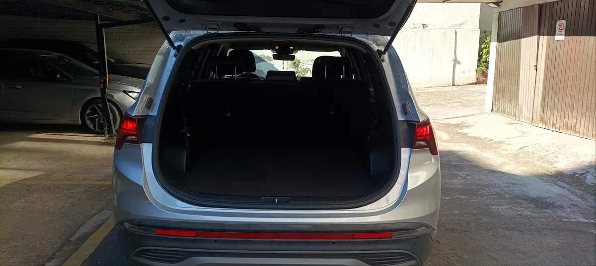 HYUNDAI SANTA FE 2.2 Crdi Plus Fl At Diesel año 2023