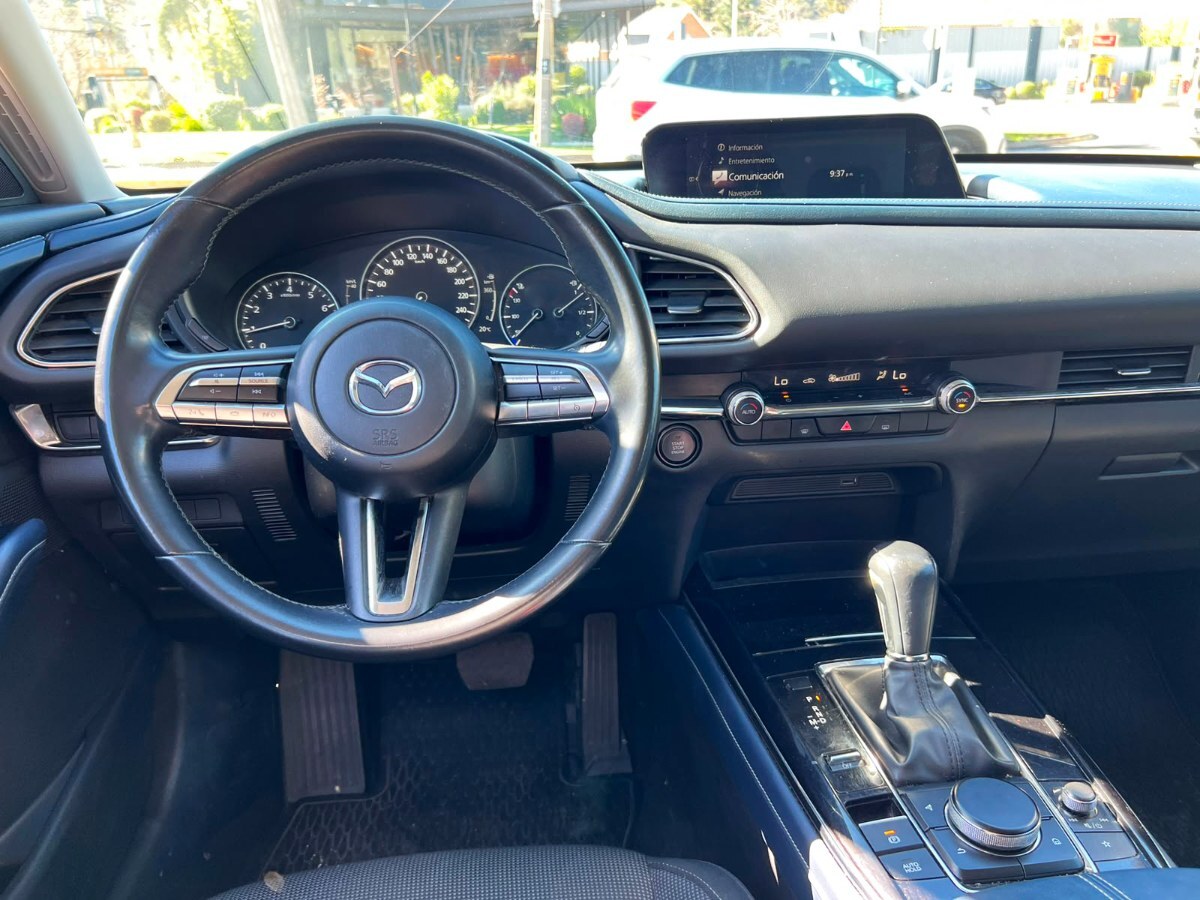 Mazda Cx-30 2.0 At año 2023
