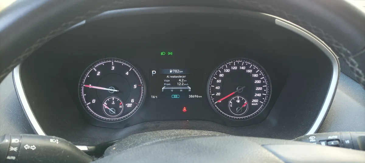 HYUNDAI SANTA FE 2.2 Crdi Plus Fl At Diesel año 2023