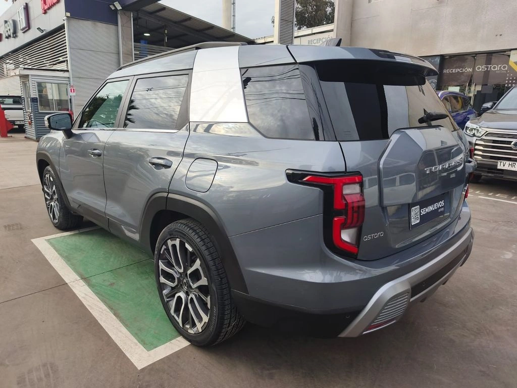 Ssangyong Torres Limited 1.5t At 4x4 año 2024
