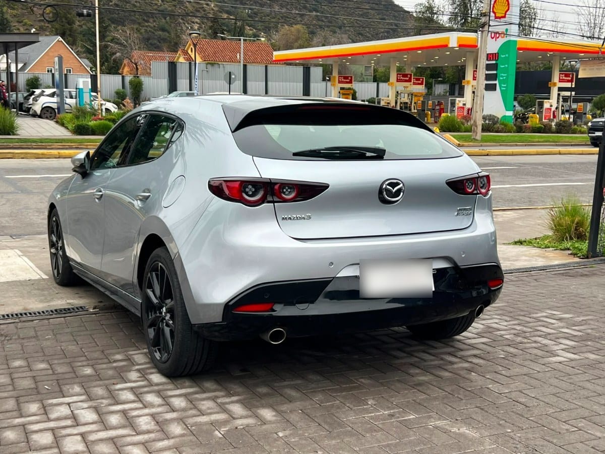Mazda Mazda 3 Gtx 2.5 At año 2021