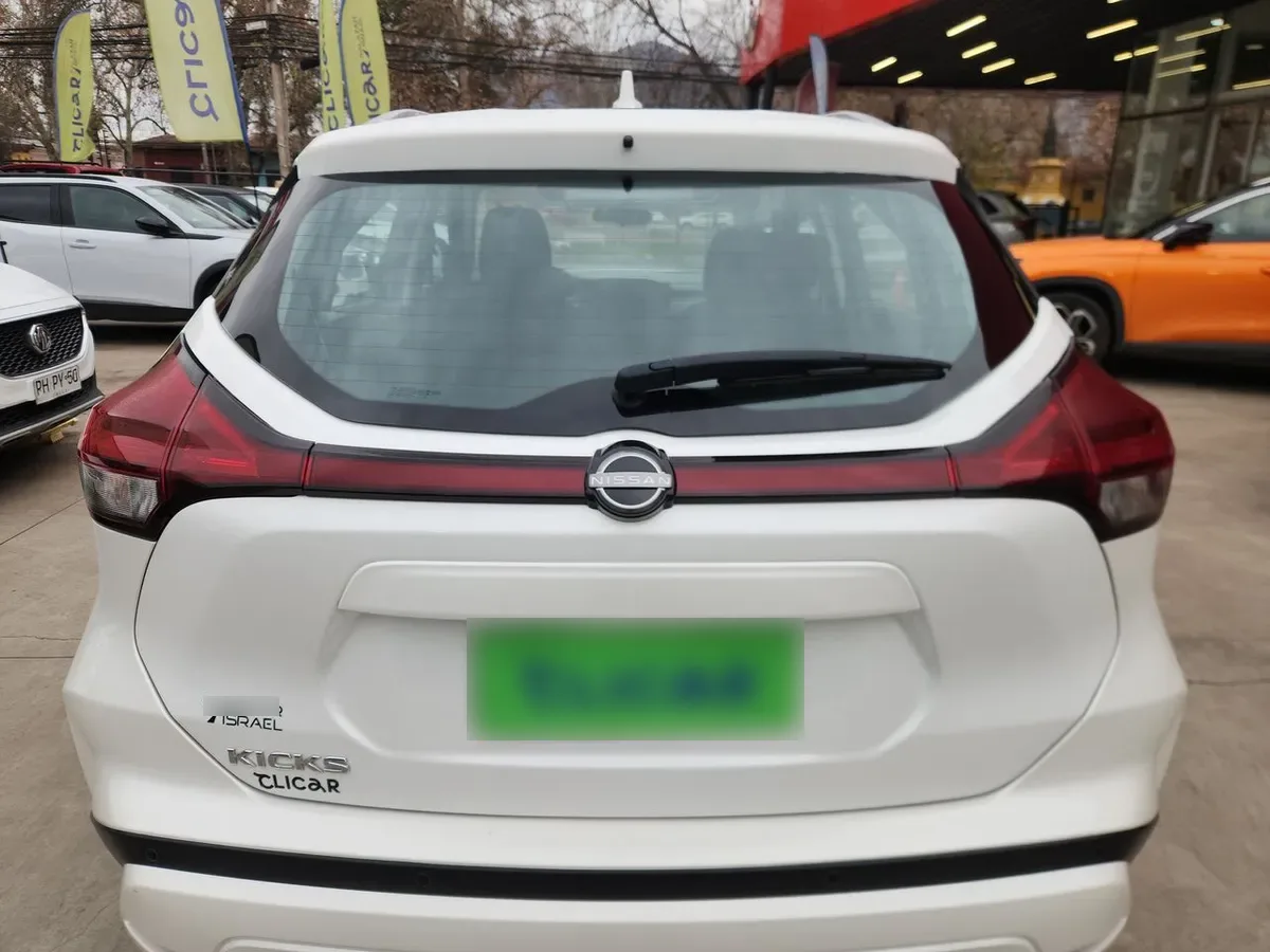Nissan Kicks 1.6 Sense 4x2 Mt 5p año 2023
