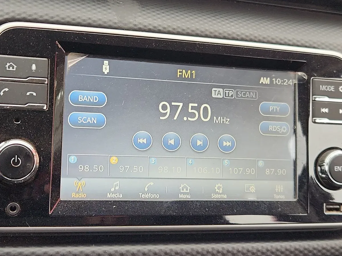 Nissan Kicks 1.6 Sense 4x2 Mt 5p año 2023