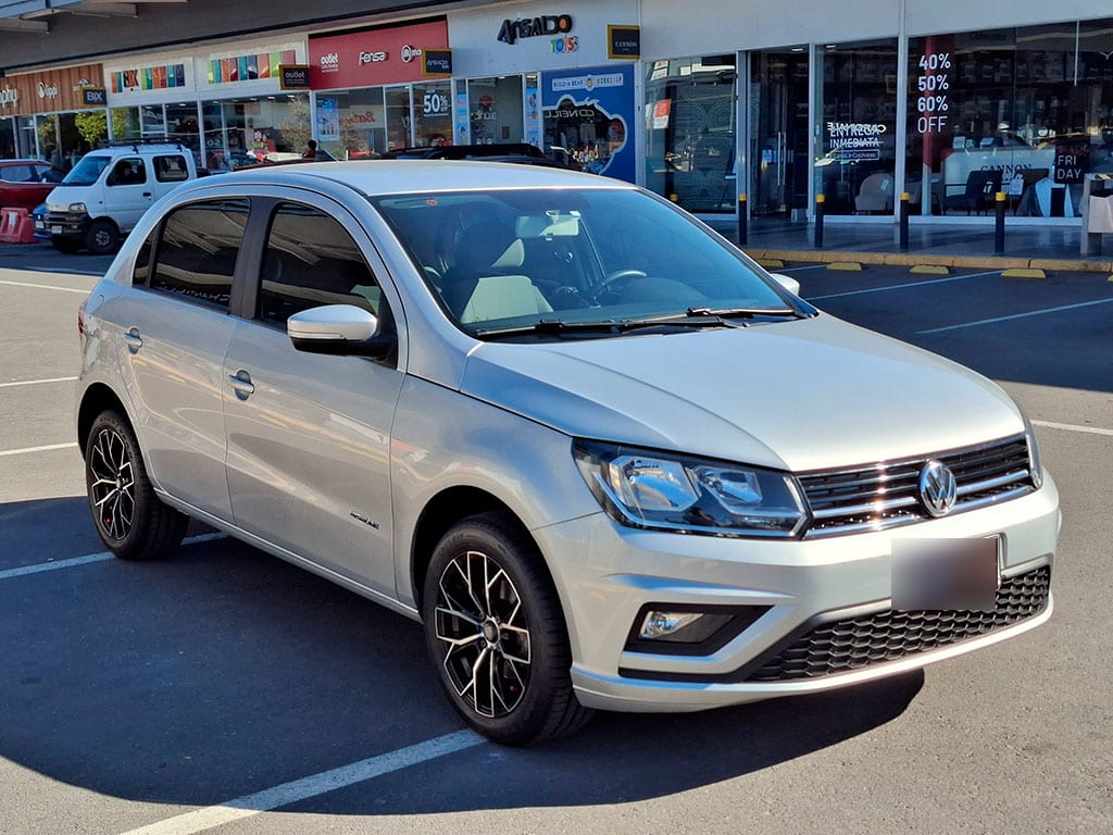 Volkswagen Gol 1.6 Highline Hb Mt 5p año 2023