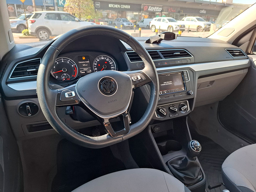 Volkswagen Gol 1.6 Highline Hb Mt 5p año 2023
