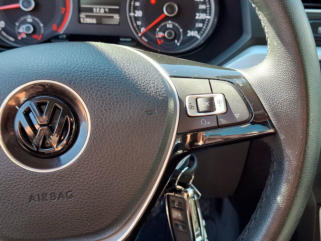 Volkswagen Gol 1.6 Highline Hb Mt 5p año 2023