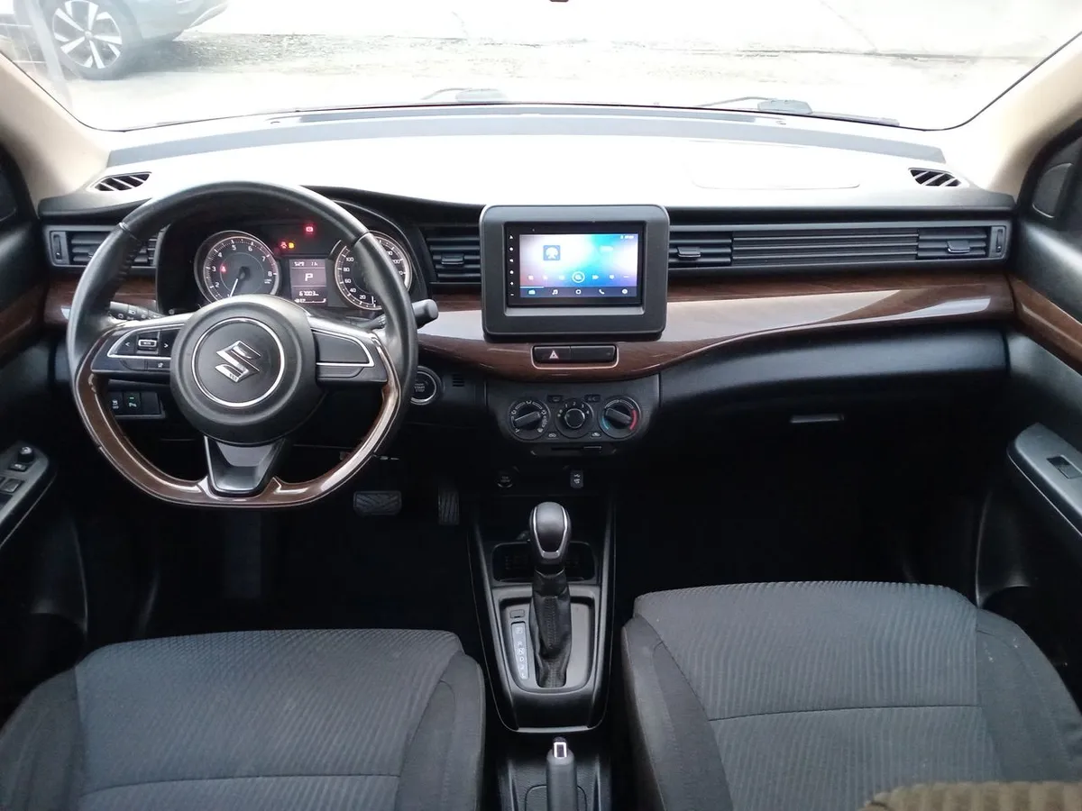 Suzuki Ertiga 1.5 Glx 4x2 Ac At 5p año 2021