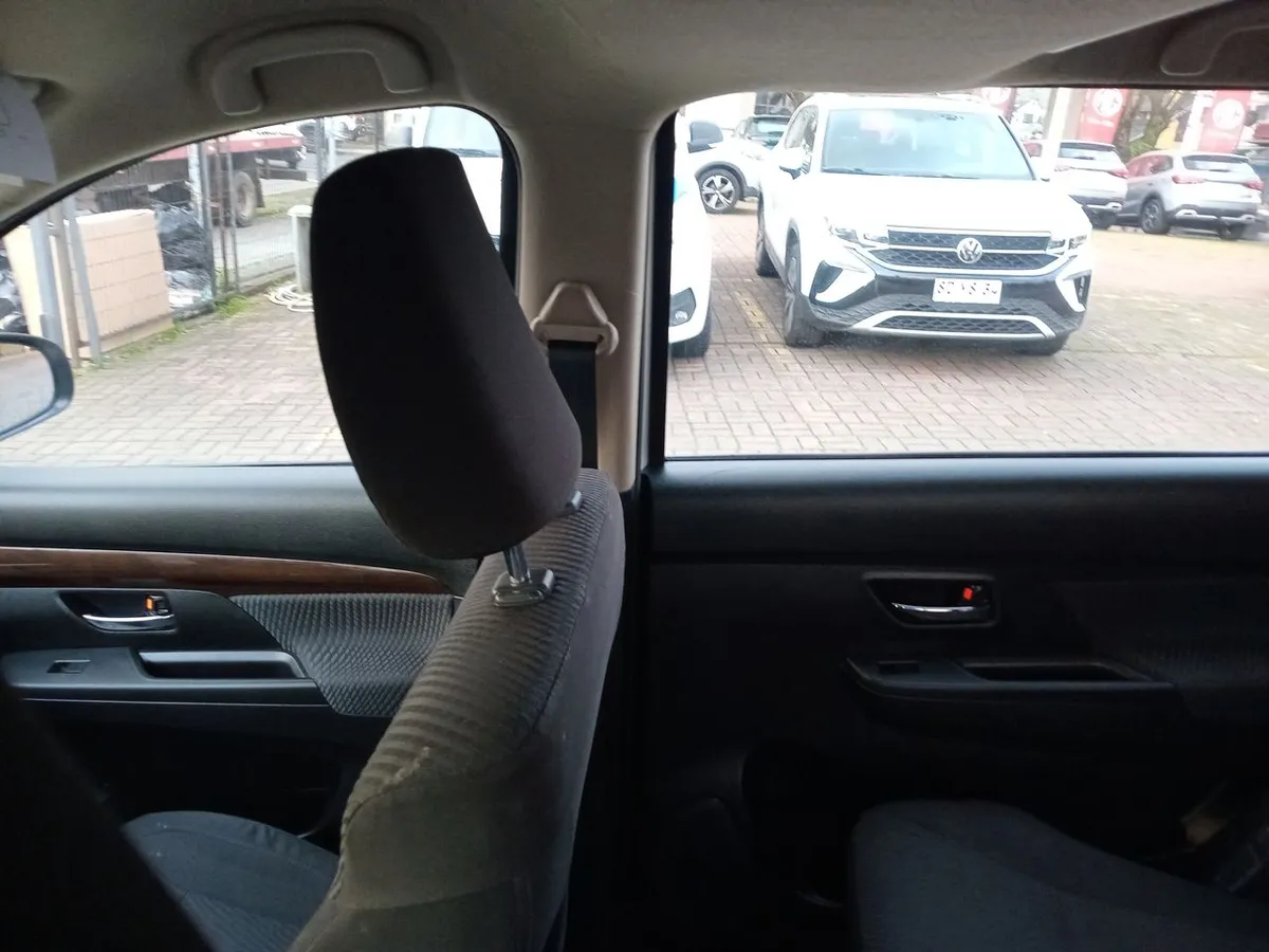 Suzuki Ertiga 1.5 Glx 4x2 Ac At 5p año 2021