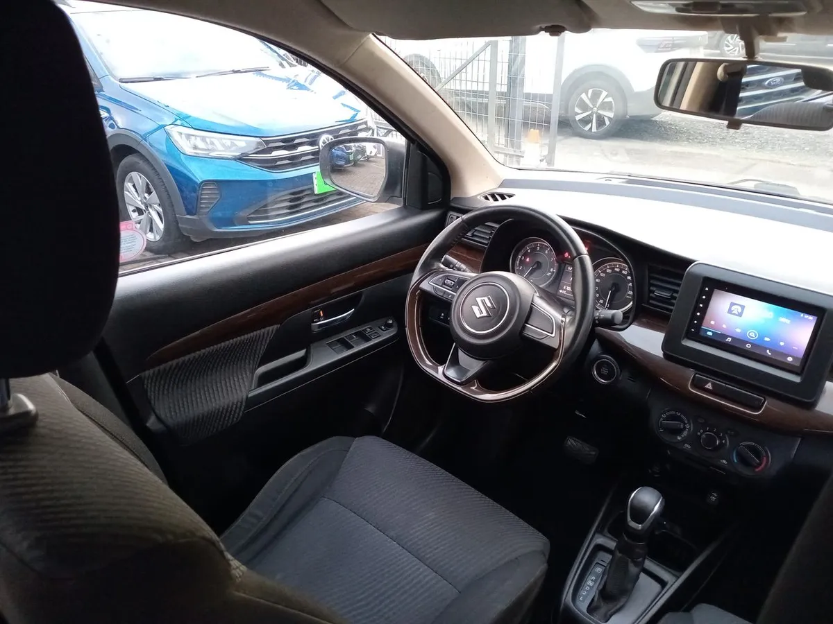 Suzuki Ertiga 1.5 Glx 4x2 Ac At 5p año 2021