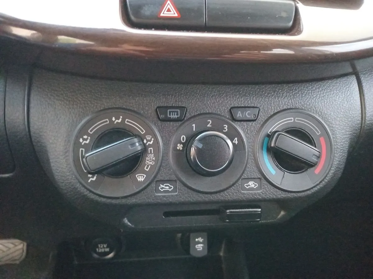 Suzuki Ertiga 1.5 Glx 4x2 Ac At 5p año 2021