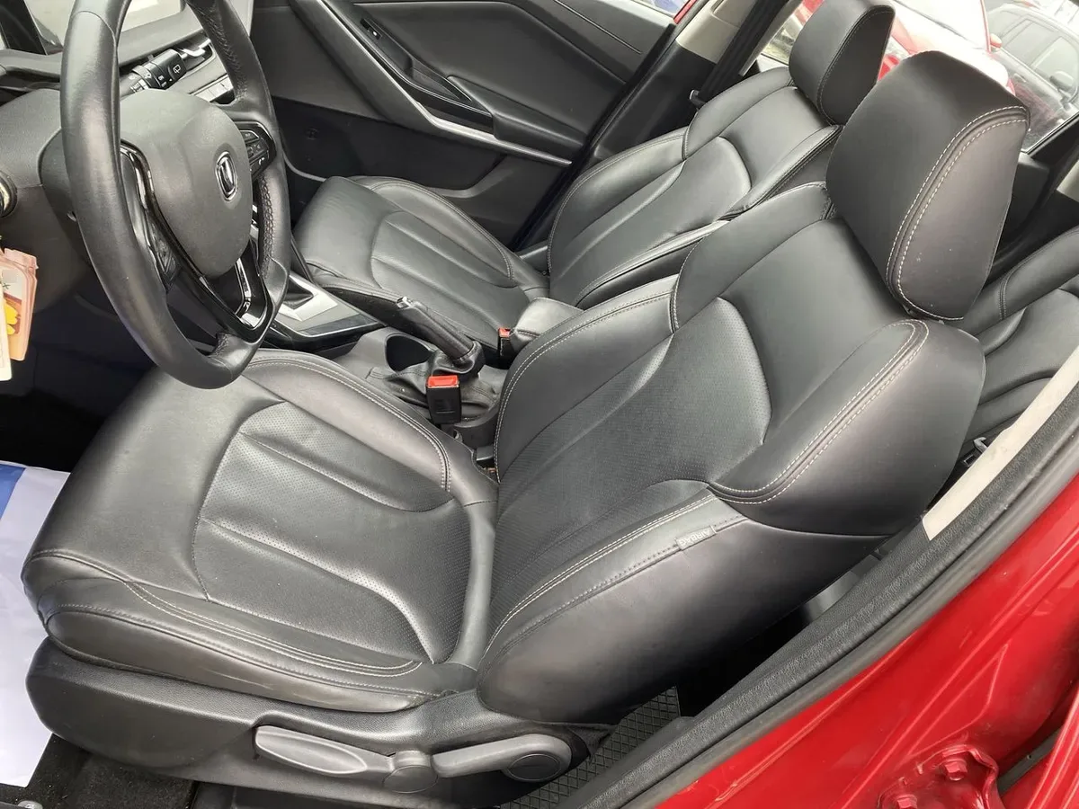 Changan Cs15 1.5 Elite 4x2 At 5p año 2022