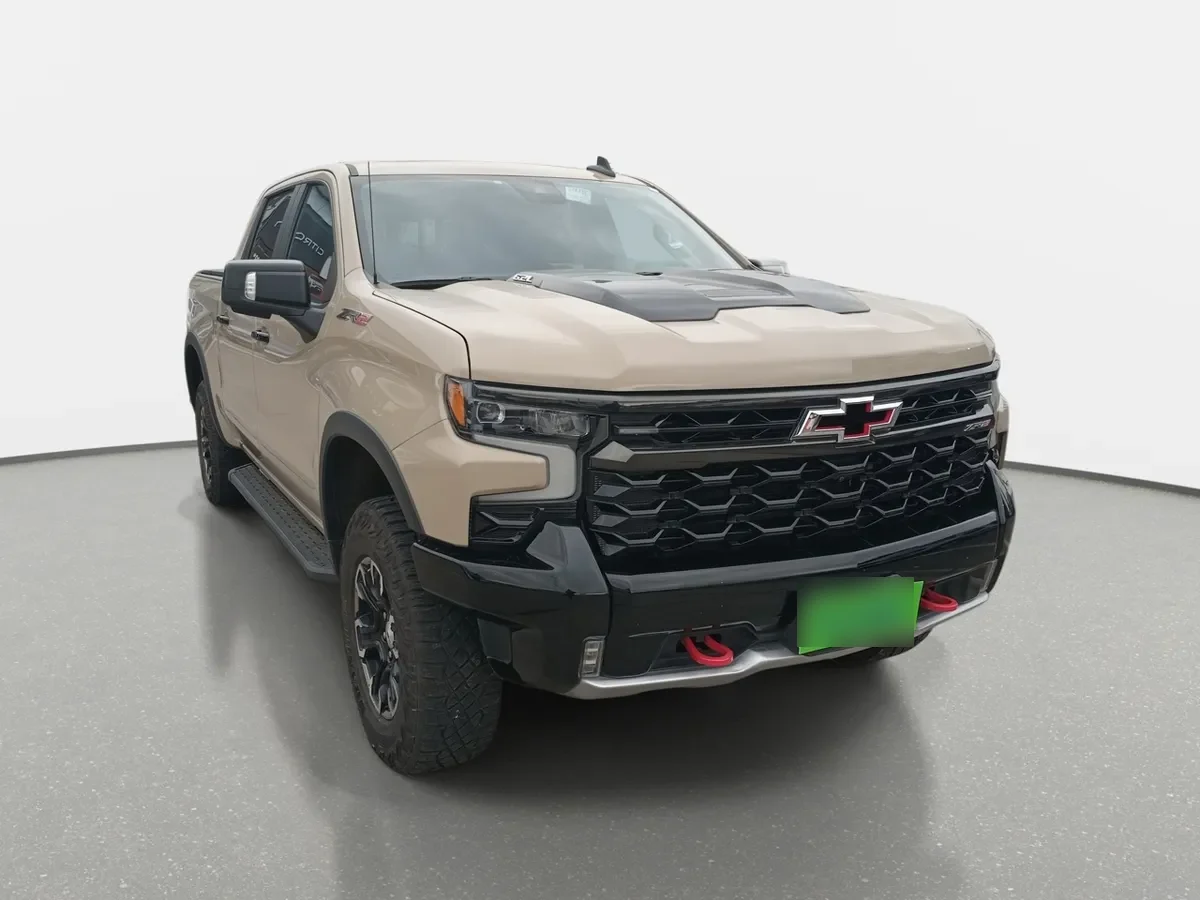Chevrolet Silverado 6.2 Zr2 4x4 At 4p año 2023