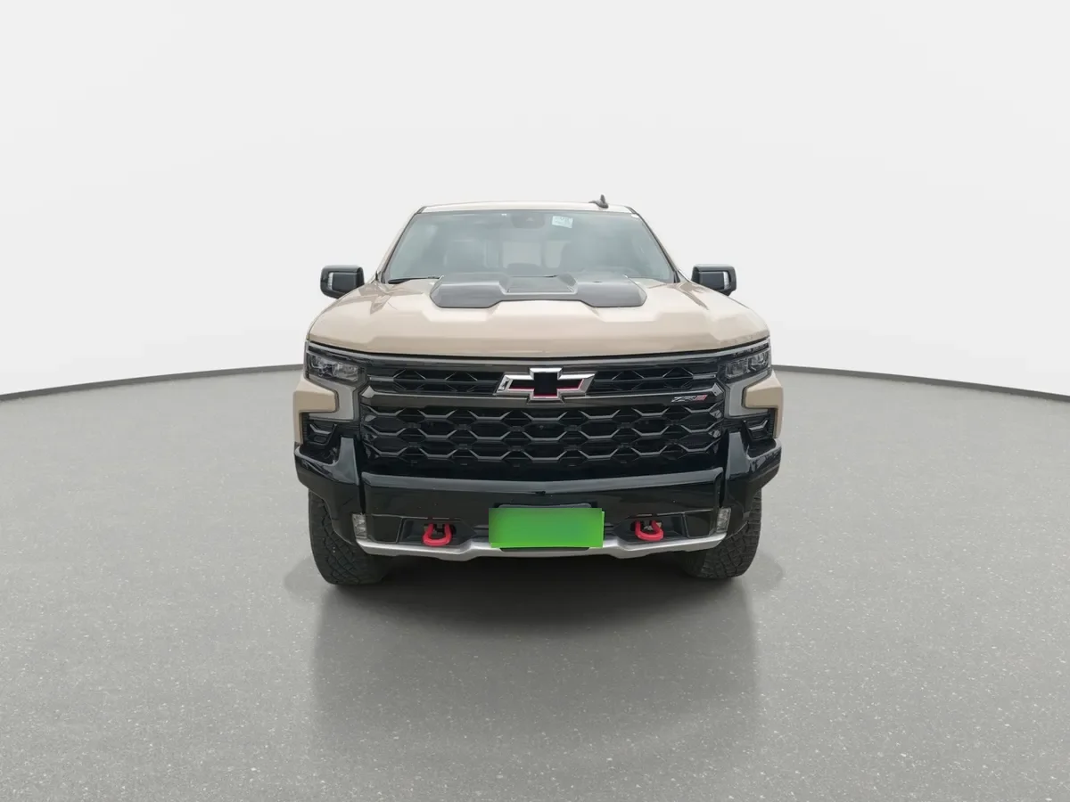 Chevrolet Silverado 6.2 Zr2 4x4 At 4p año 2023