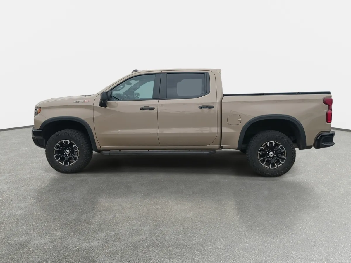 Chevrolet Silverado 6.2 Zr2 4x4 At 4p año 2023