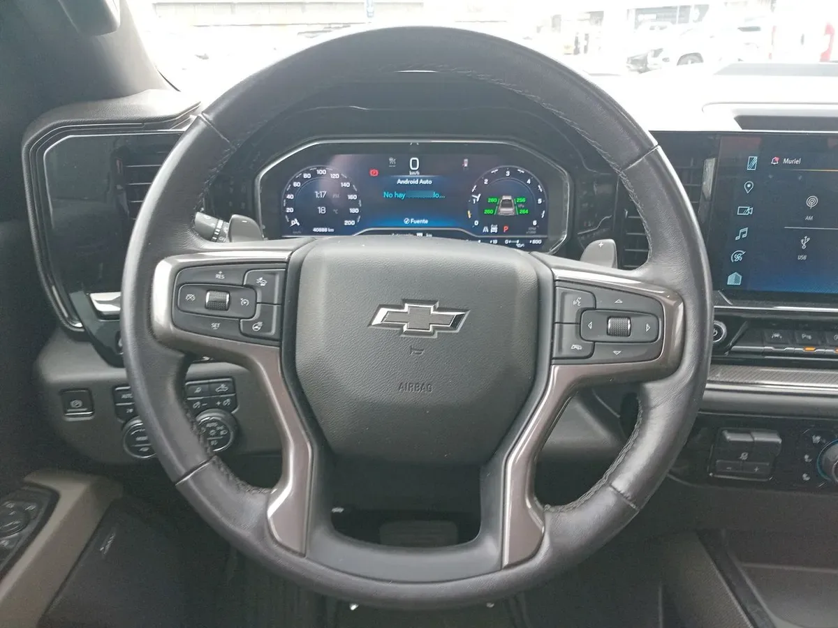 Chevrolet Silverado 6.2 Zr2 4x4 At 4p año 2023