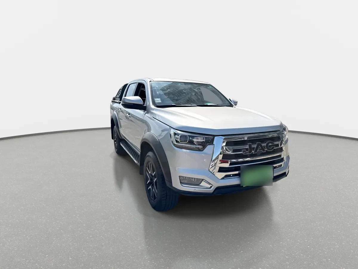 JAC T8 2.0 Advance 4x2 Diesel Mt 4p año 2022