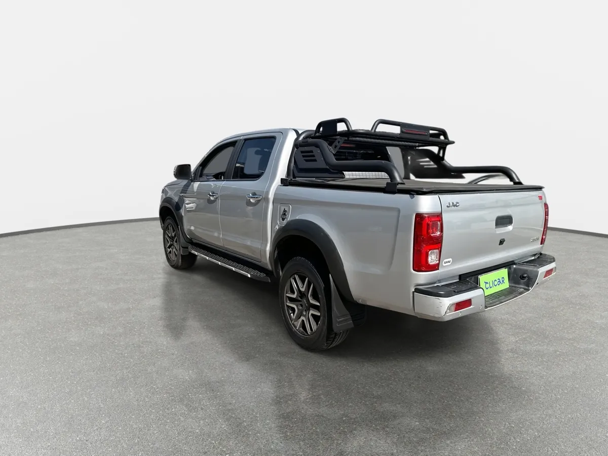 JAC T8 2.0 Advance 4x2 Diesel Mt 4p año 2022