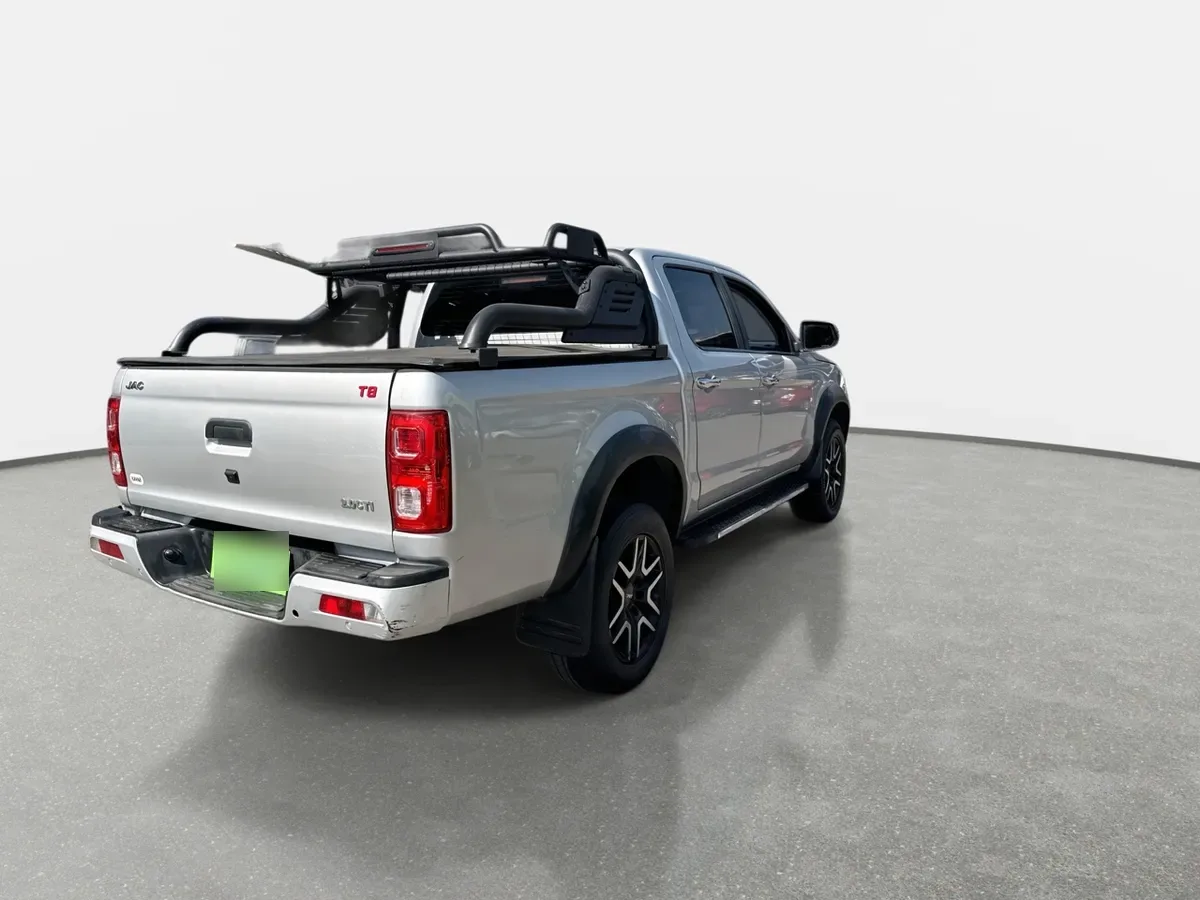 JAC T8 2.0 Advance 4x2 Diesel Mt 4p año 2022