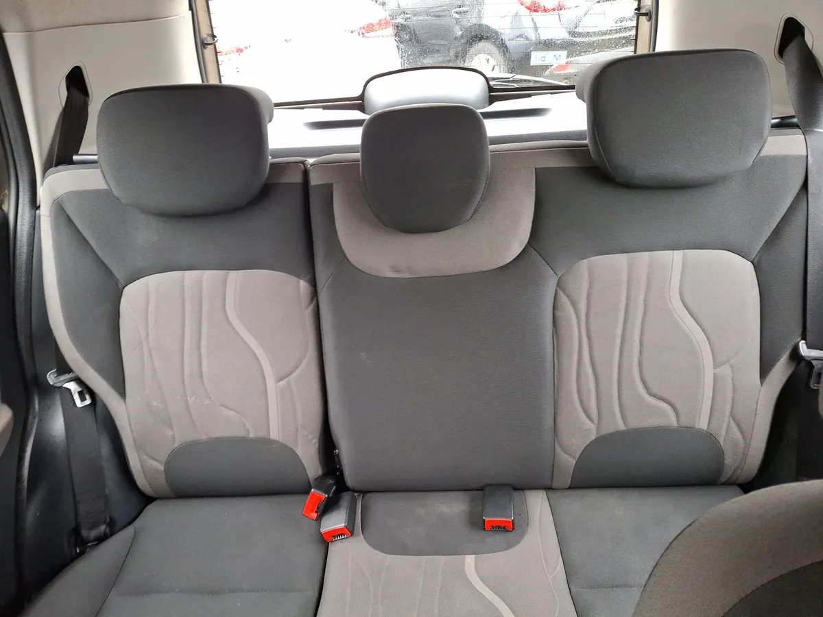 Fiat Uno 1.4 Way Evo Style 4x2 Aa Mt 5p año 2019