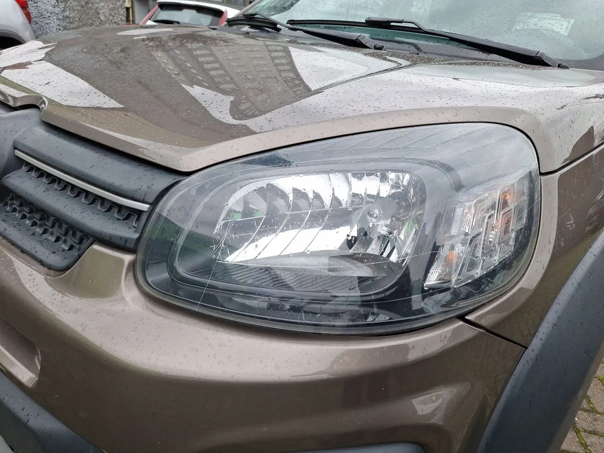 Fiat Uno 1.4 Way Evo Style 4x2 Aa Mt 5p año 2019