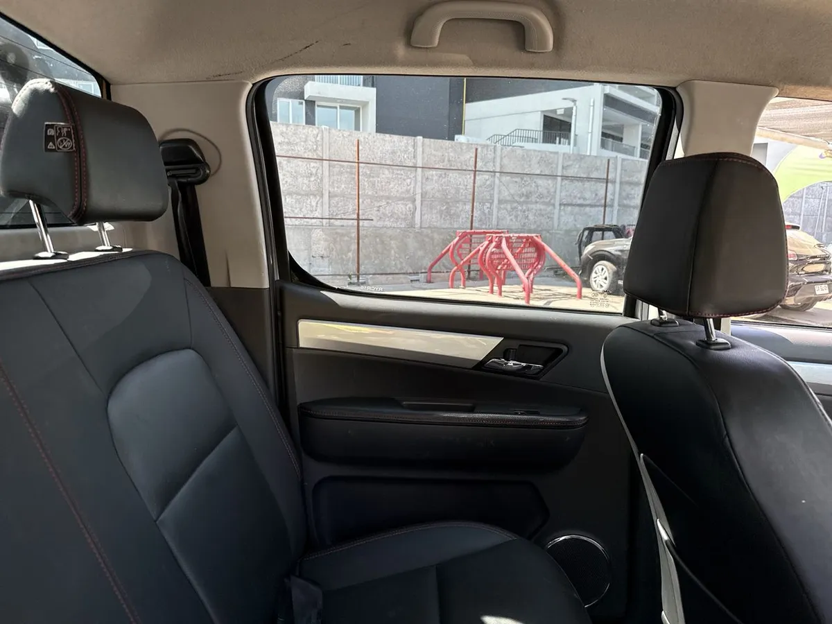 JAC T8 2.0 Advance 4x2 Diesel Mt 4p año 2022