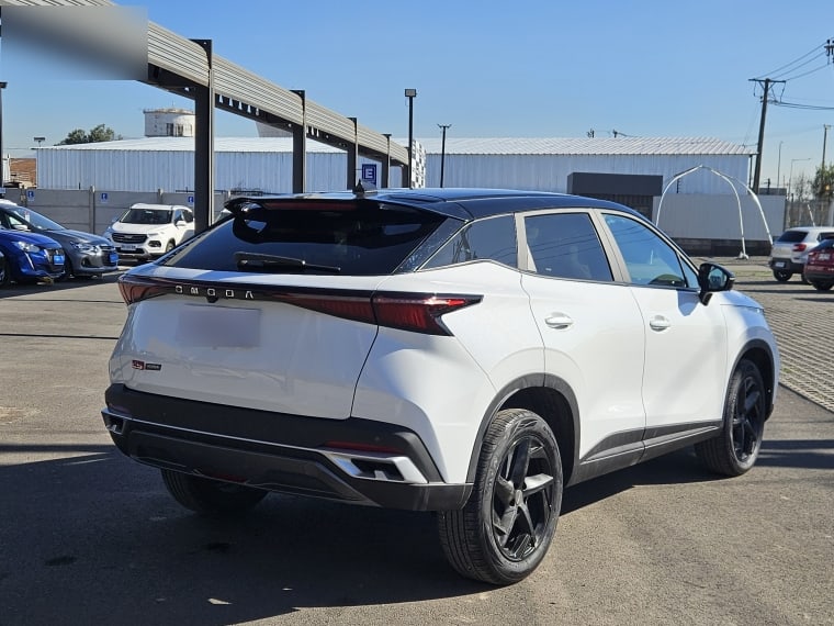 Omoda C5 Luxury At 1.5 año 2026