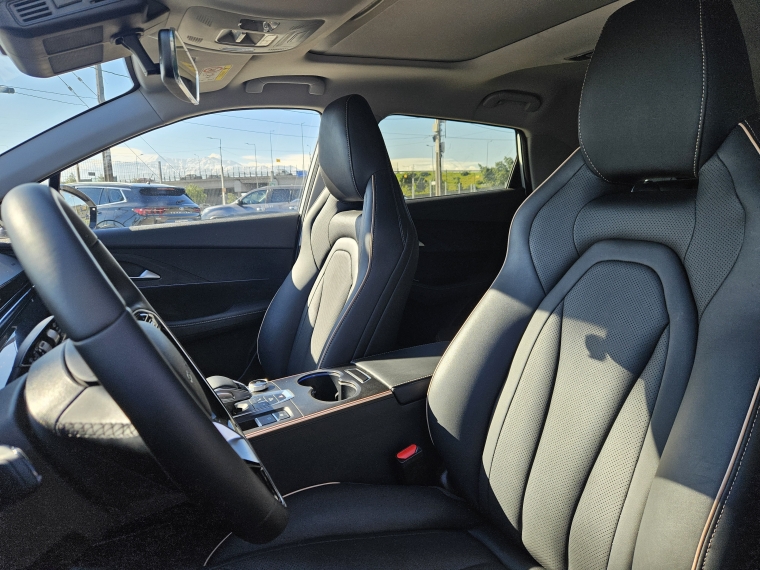 Omoda C5 Luxury At 1.5 año 2026