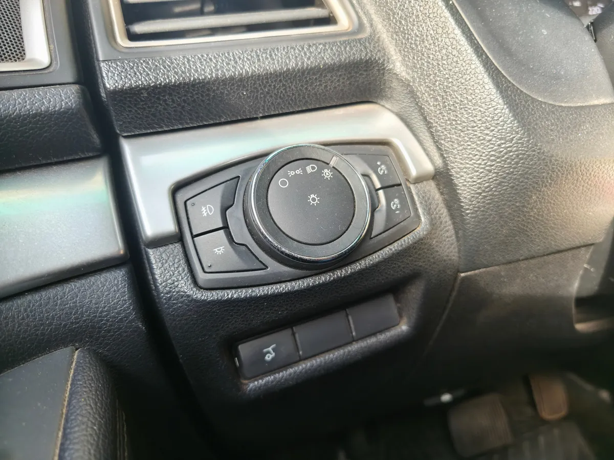 FORD EXPLORER 3.5 Xlt At año 2017